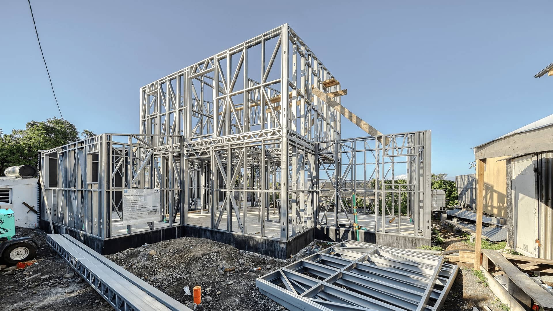 Comment dimensionner une structure métallique à La Réunion ?<br>Dimensionner une structure métallique à La Réunion<br>Fabrication d’une ossature métallique à La Réunion
